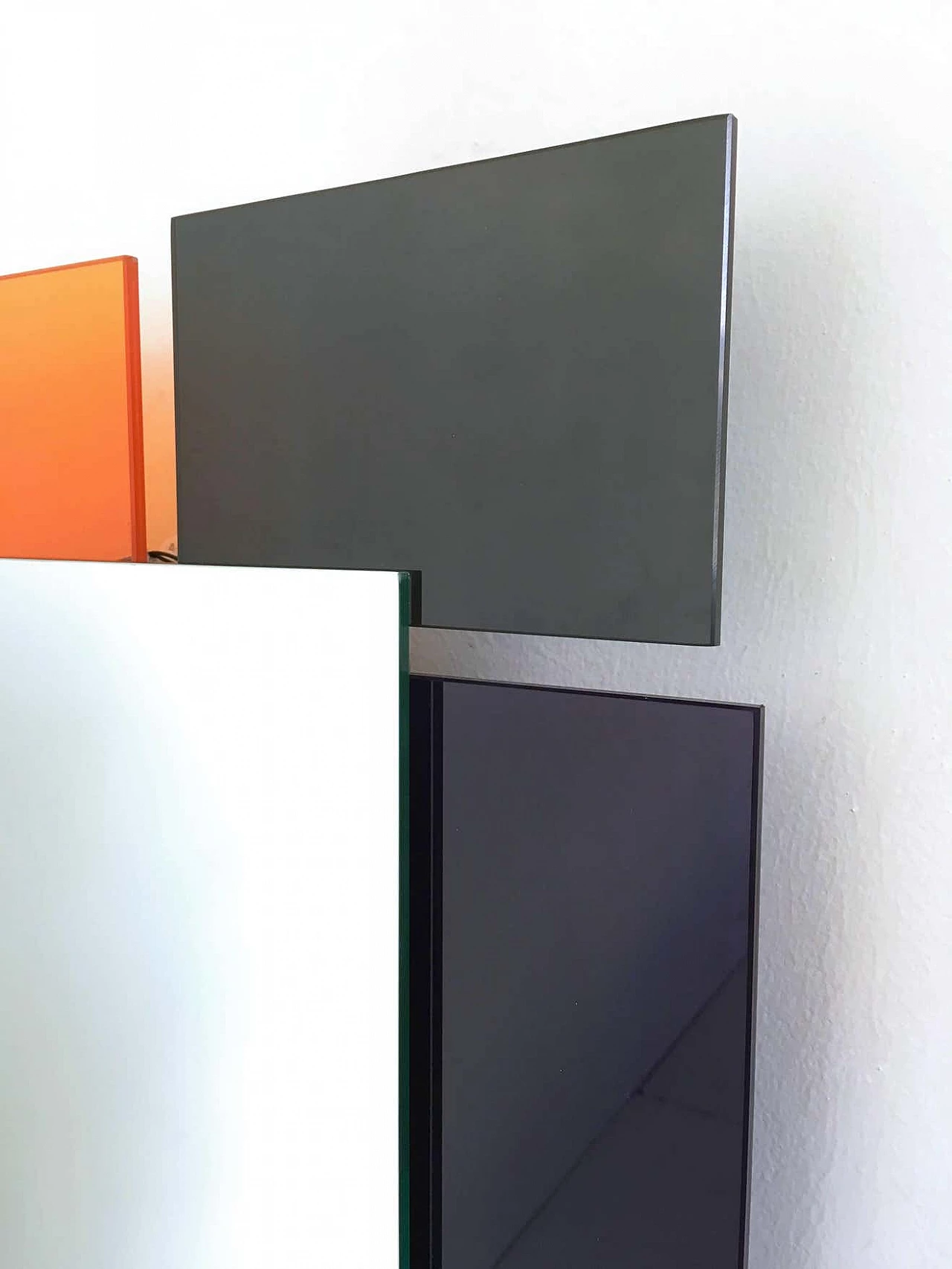 Pair of square glass mirrors in the style of Sottsass, 1980s 7