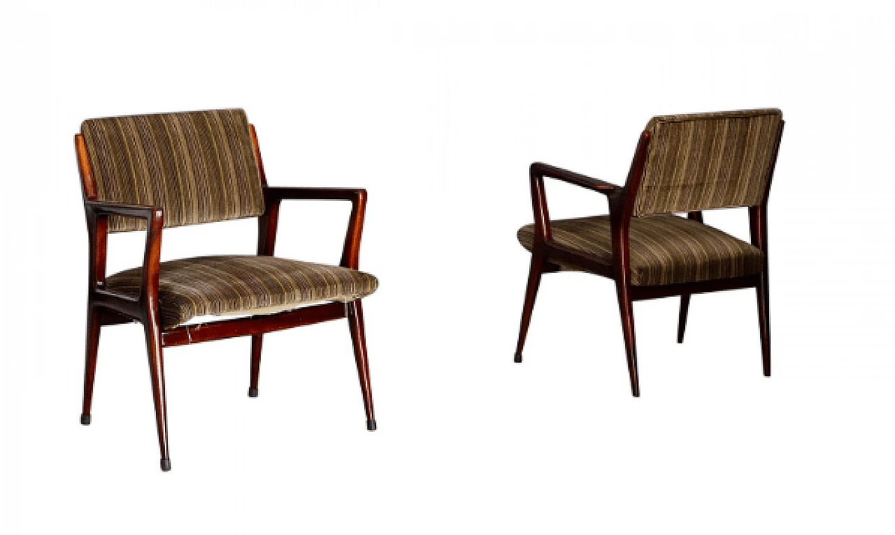 Coppia di poltrone in noce e velluto attribuite a Gio Ponti, anni '50 2