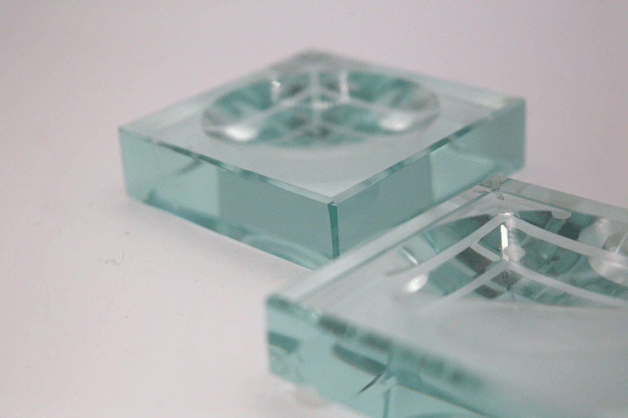 Coppia di posacenere in cristallo di Fontana Arte, anni '60 5