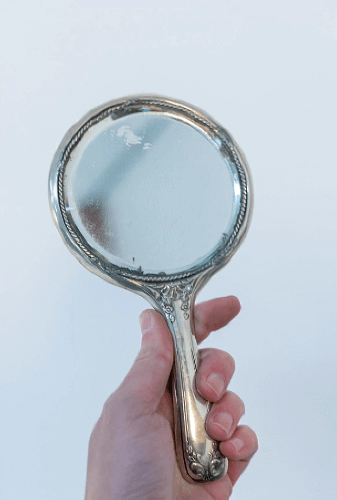 5 Spazzole e specchio in argento, anni '30 10