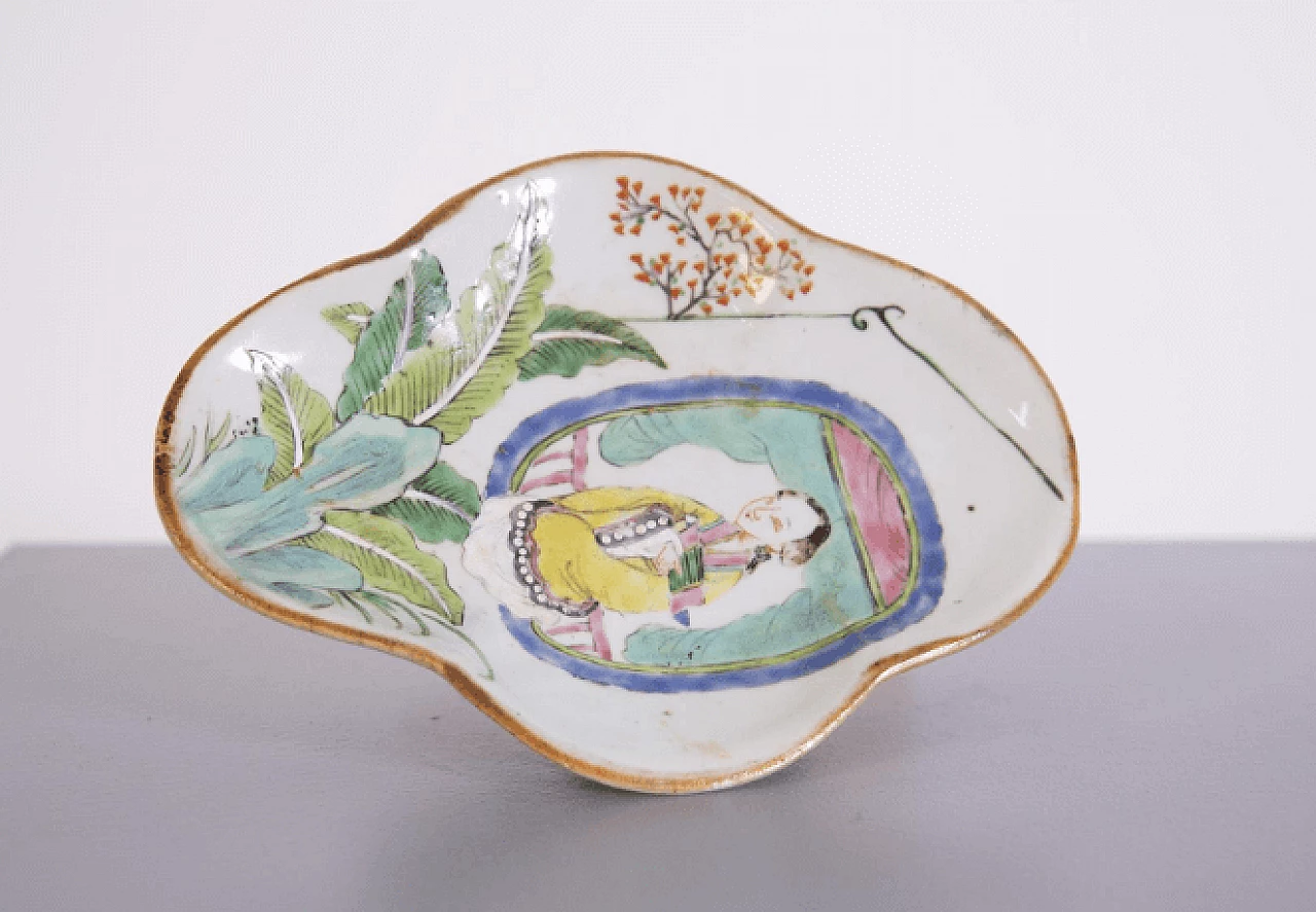 Coppia di centrotavola cinesi in ceramica dipinta, inizio '900 5