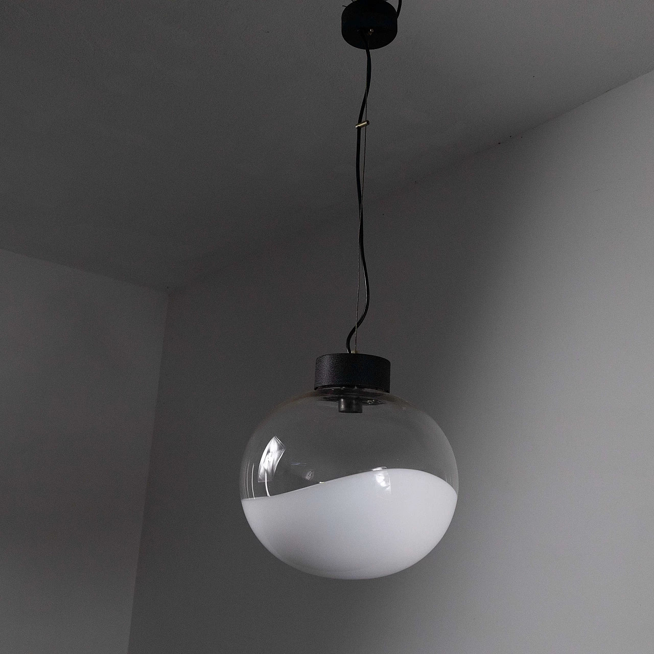 Lampada a sospensione in vetro di Pamio per Leucos, anni '70 6