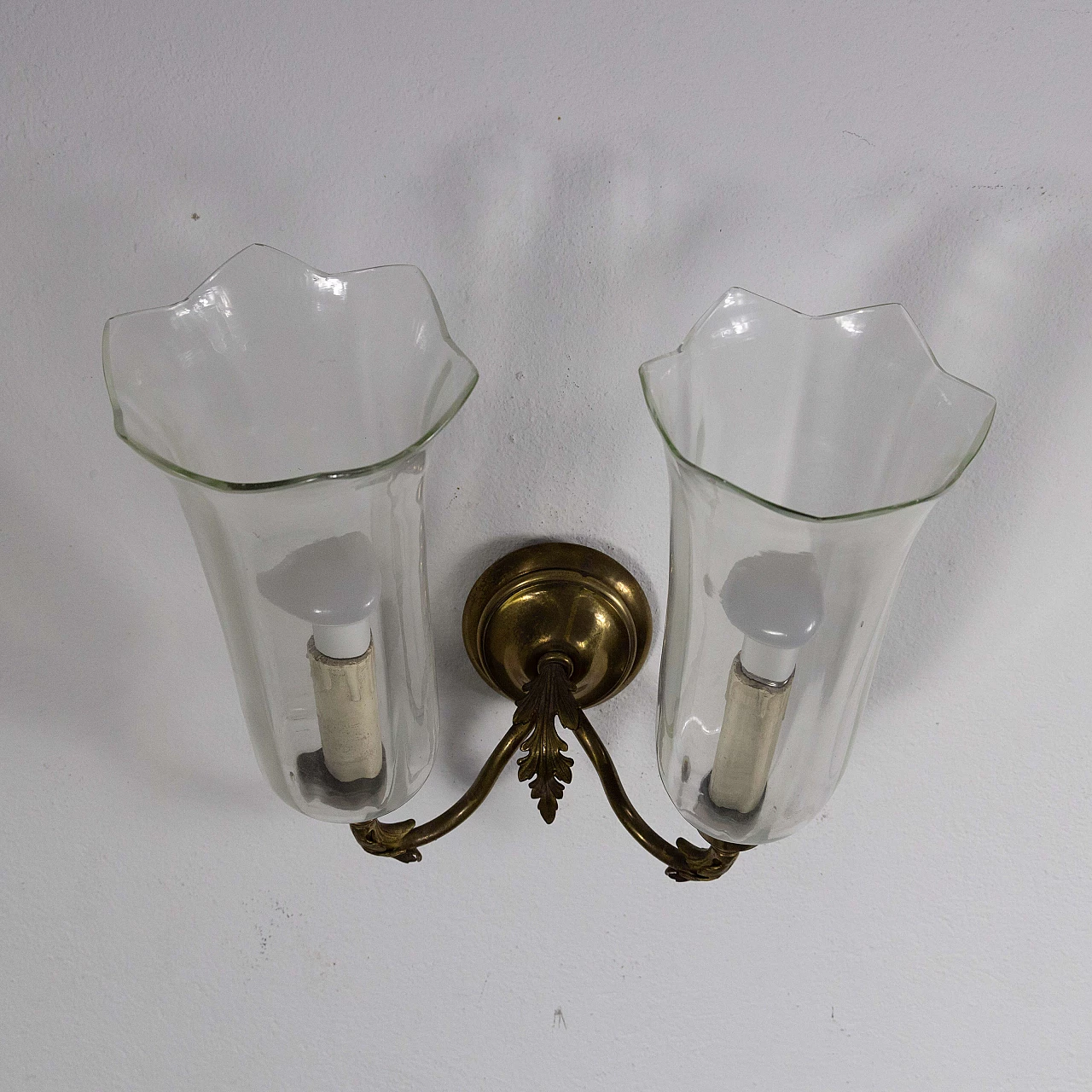 4 Classical-style brass and glass wall sconce, 1950s 5