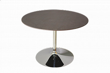Round aluminum table with oak veneered top