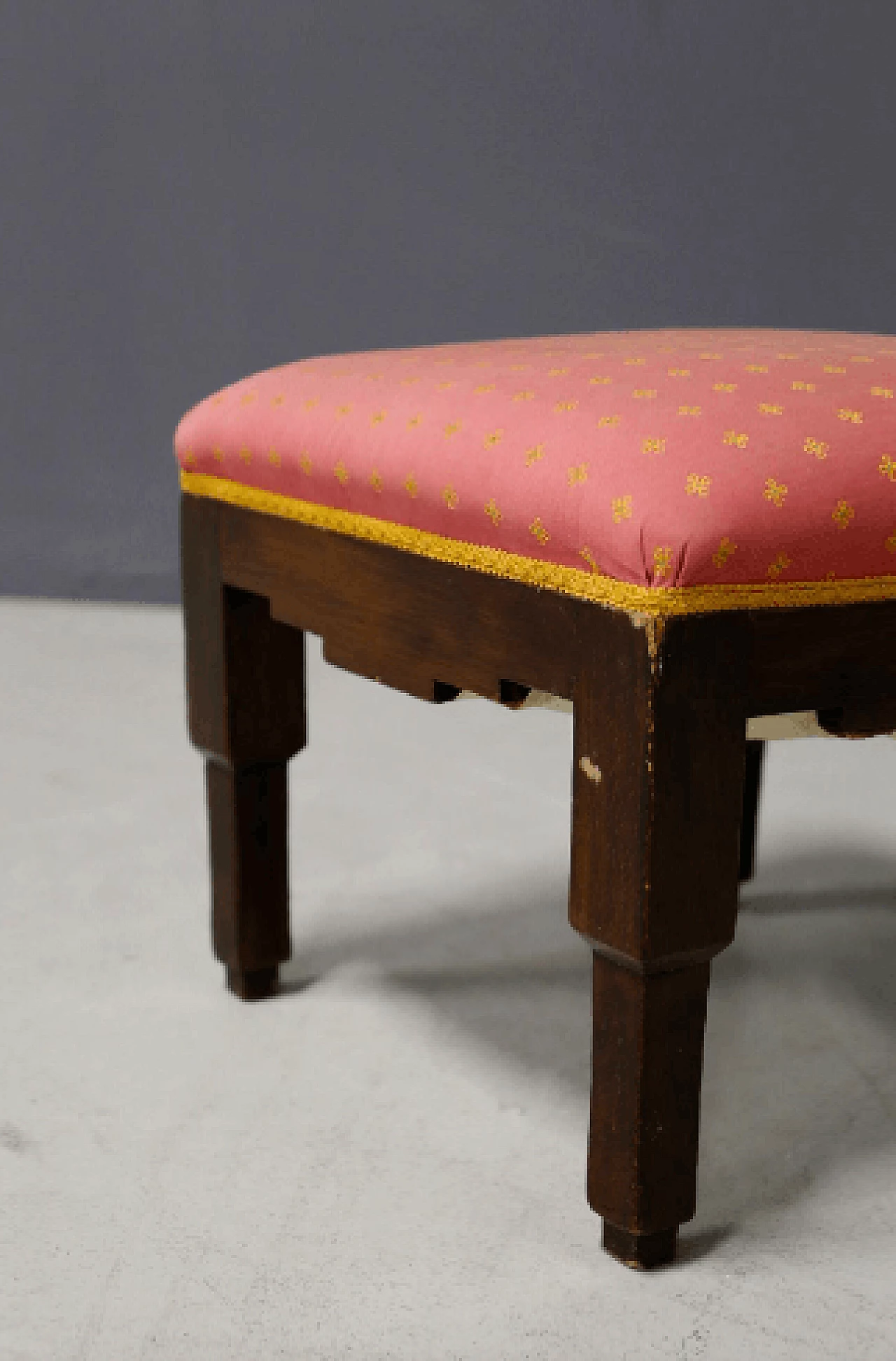 Walnut stool attributed to Pierre Chareau, 1910s 2