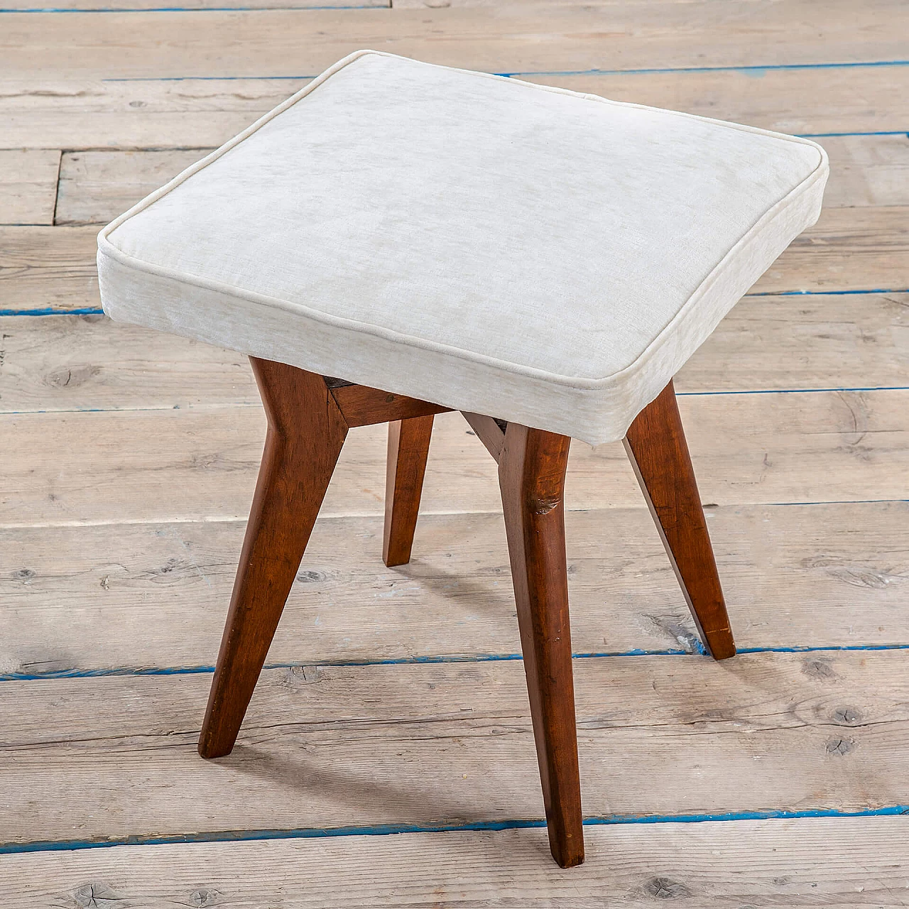 Pair of stools in the style of Ico Parisi, 1950s 2