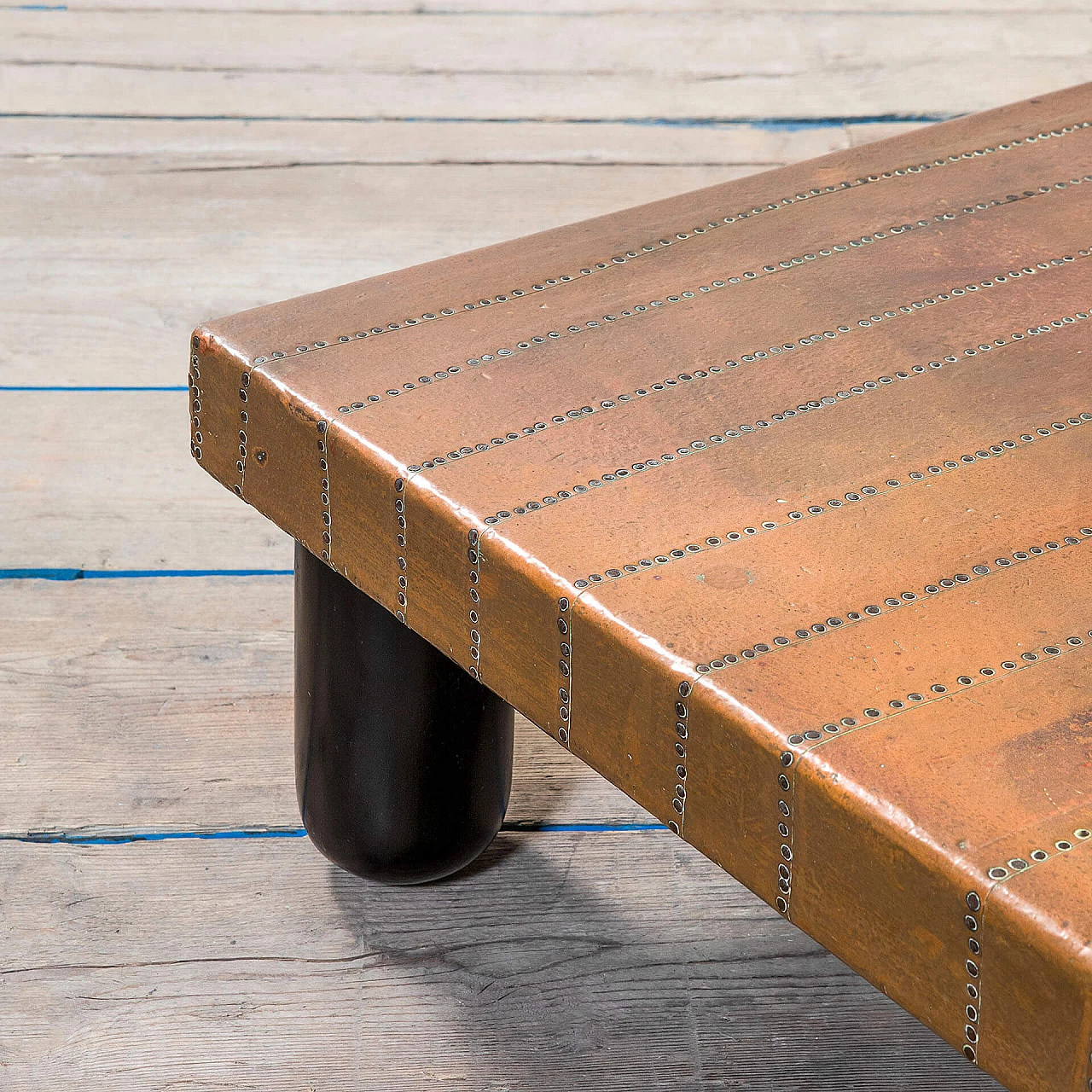 Tavolino in legno e rame di Lorenzo Burchiellaro, anni '70 2