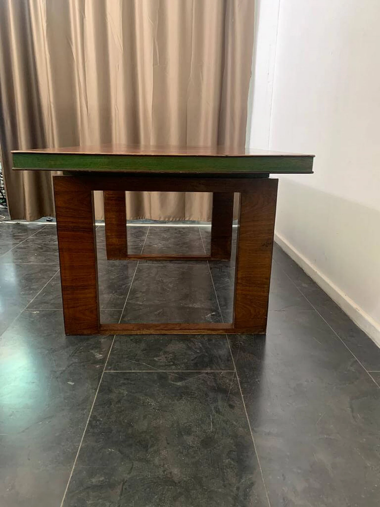 Table in Art Deco style in rosewood and green maple, 1930s 4
