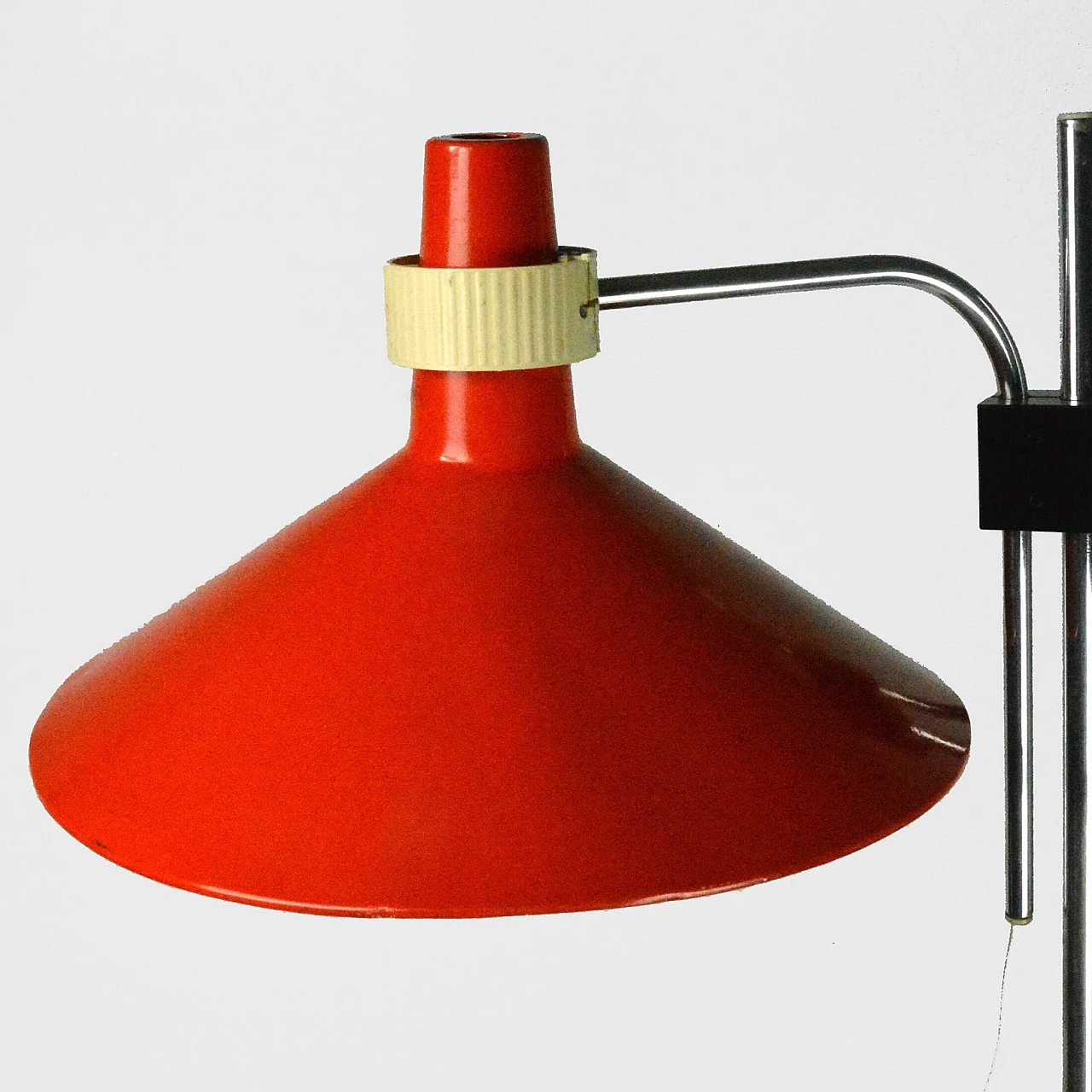 06-43 floor lamp by Pokok Zilina, 1960s 6