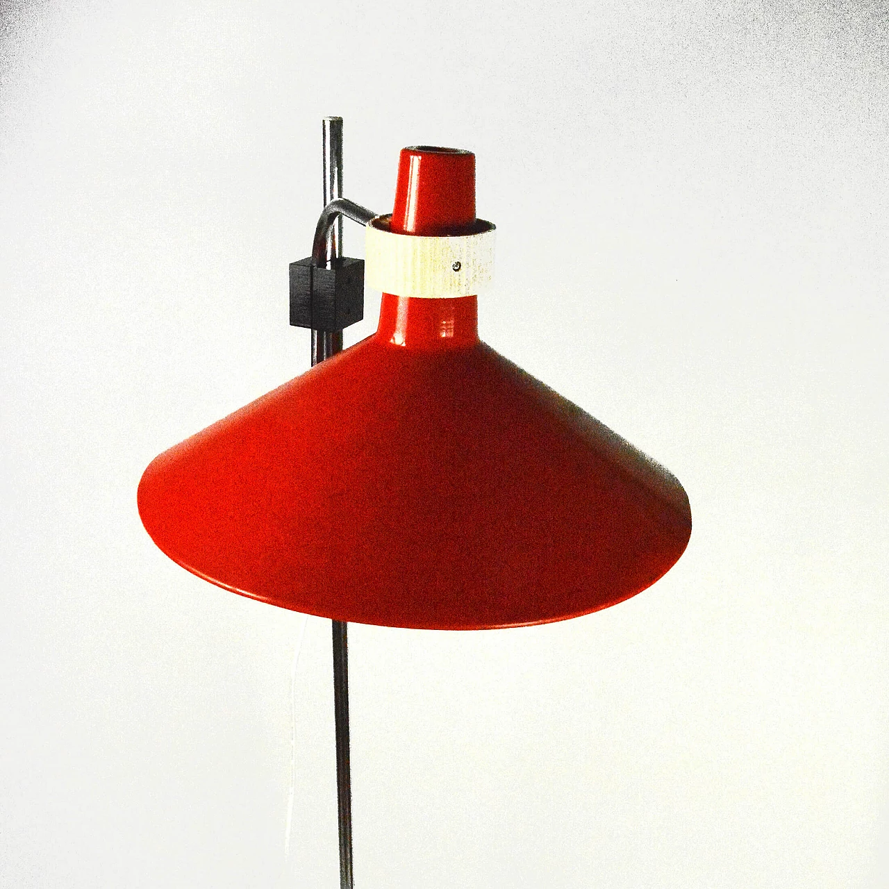 06-43 floor lamp by Pokok Zilina, 1960s 9