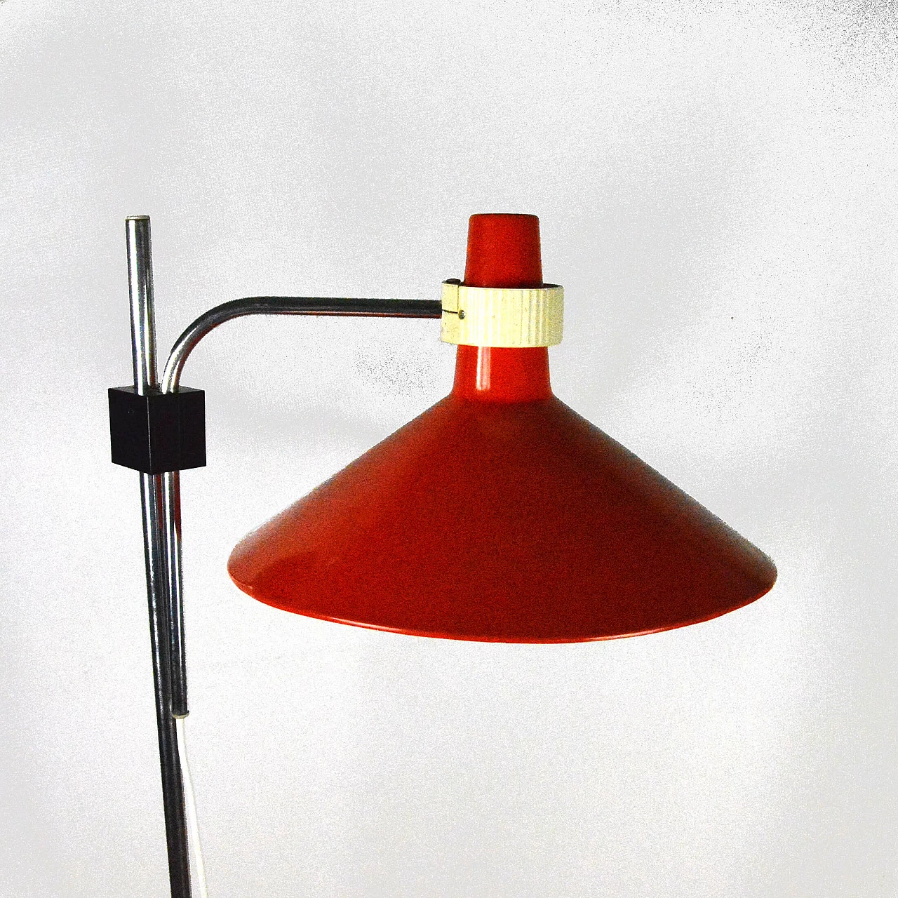 06-43 floor lamp by Pokok Zilina, 1960s 10