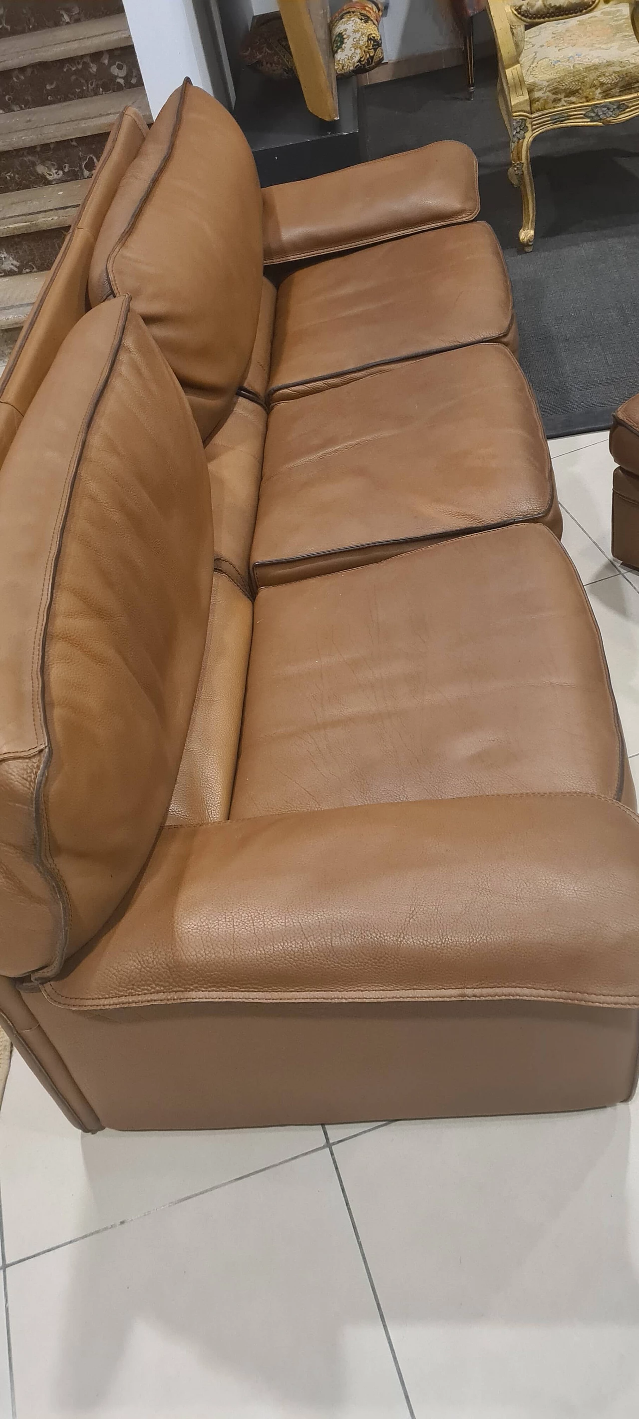 Divano, coppia di poltrone e pouf di Ferruccio Brunati, anni '60 6