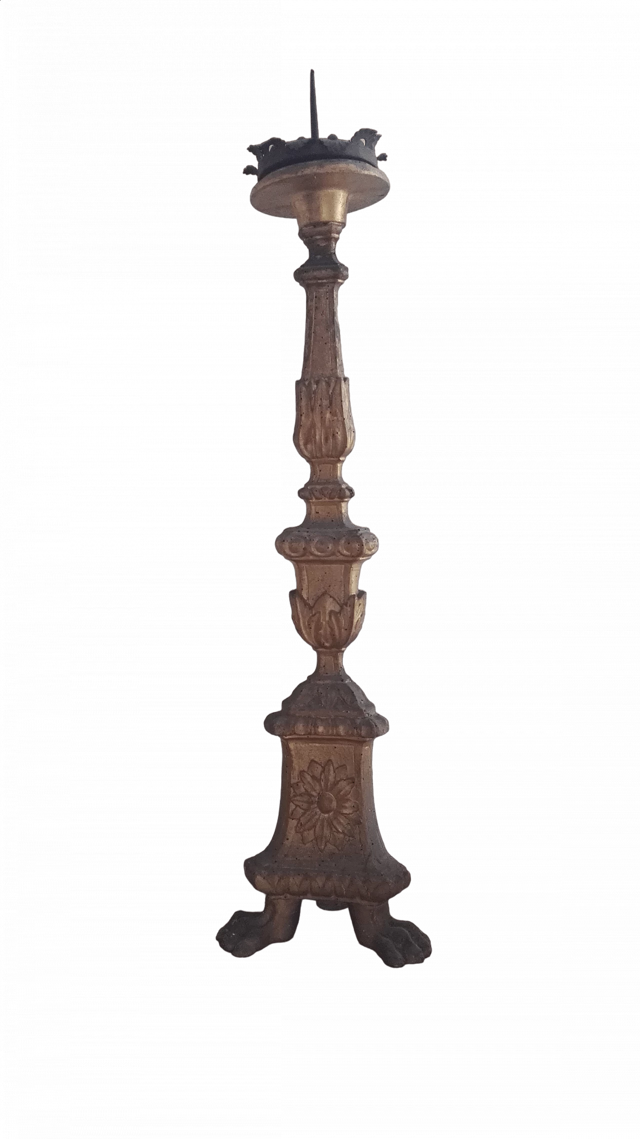 Carved and gilded wood candle holder, late 17th century 15