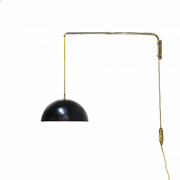 Lampada da parete in ottone e metallo laccato di Stilnovo, anni '50