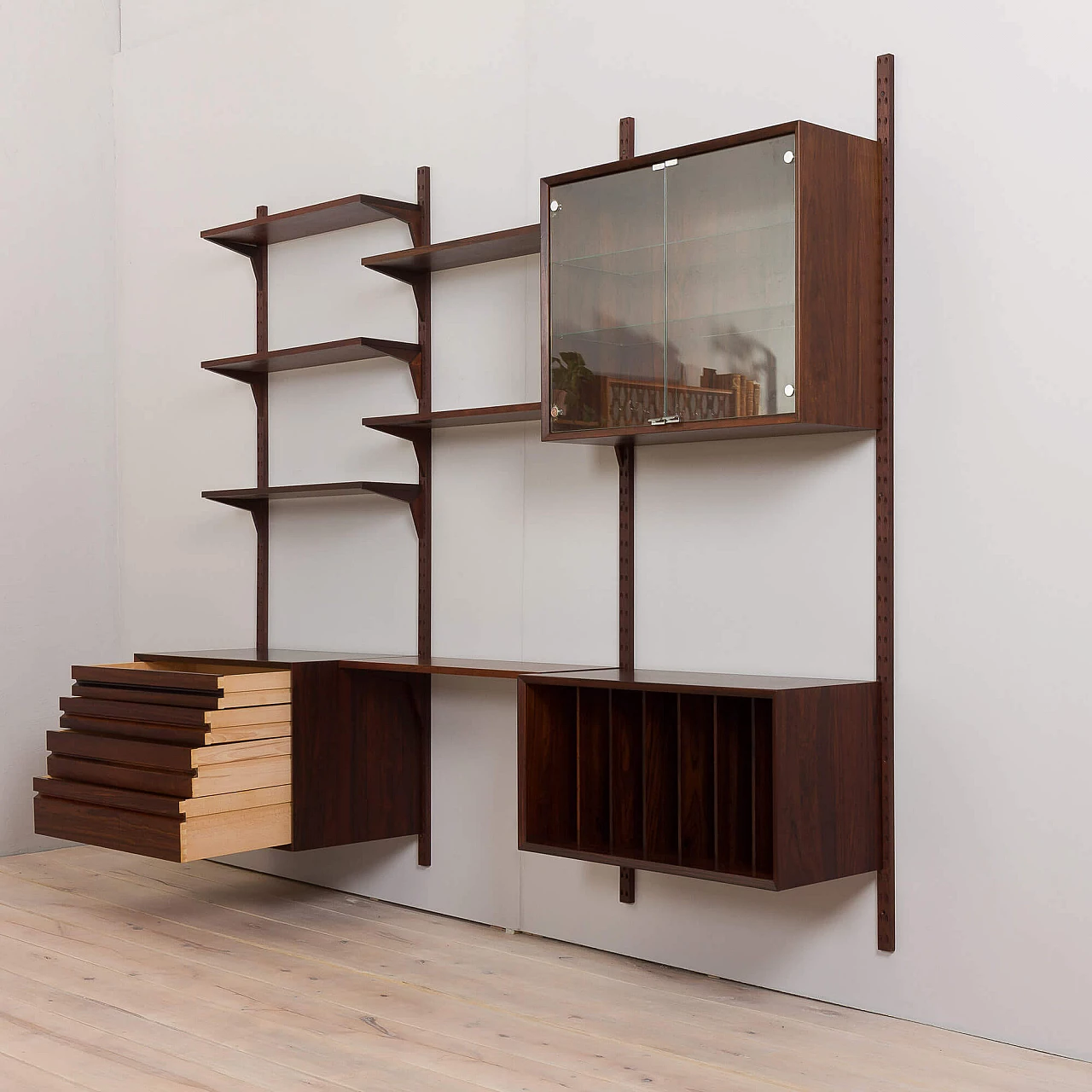 Three-bay wall-mounted rosewood bookcase by Poul Cadovius for Cado, 1960s 5