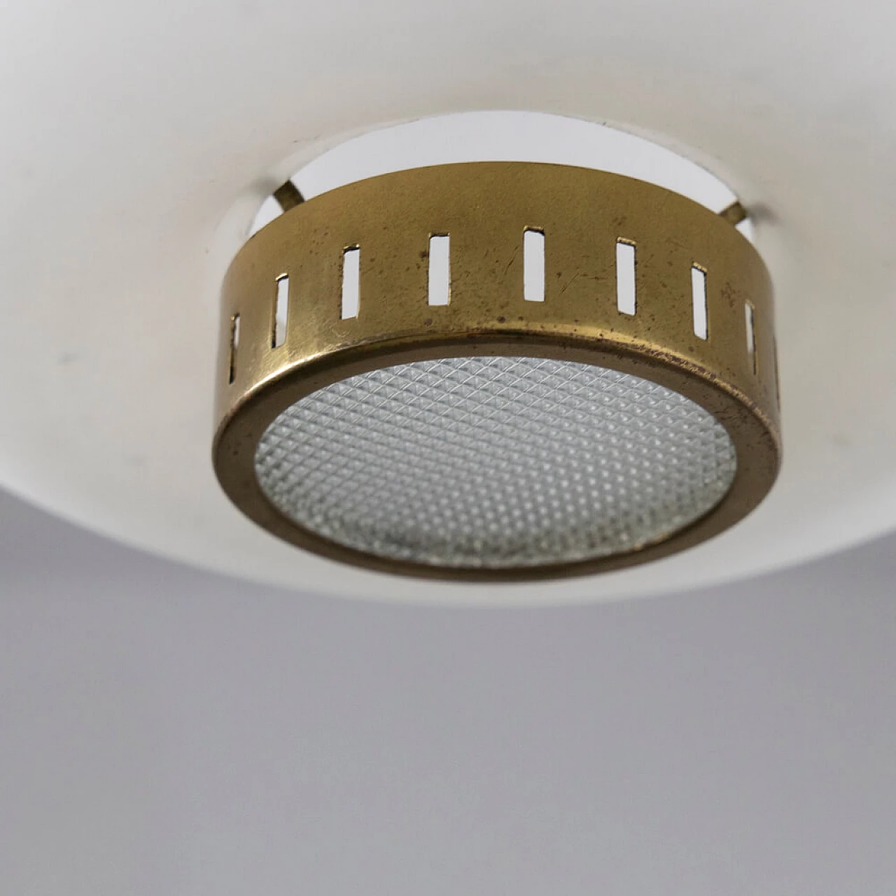 Lampada a sospensione in vetro satinato di Stilnovo, anni '50 4