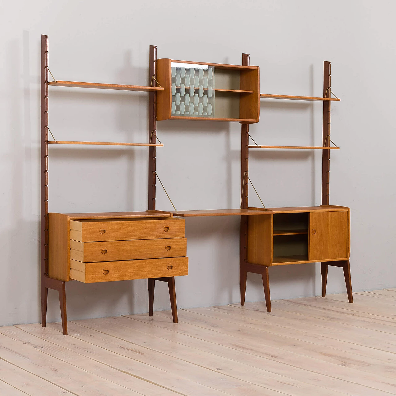 Ergo bookcase by John Texmon and Einar Blindheim for Blindheim Mobelfabrikk, 1960s 4