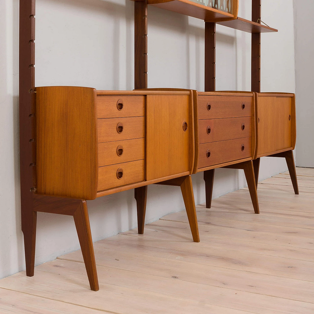 Three-bay Ergo wall unit by John Texmon and Einar Blindheim for Blindheim Mobelfabrikk, 1960s 10
