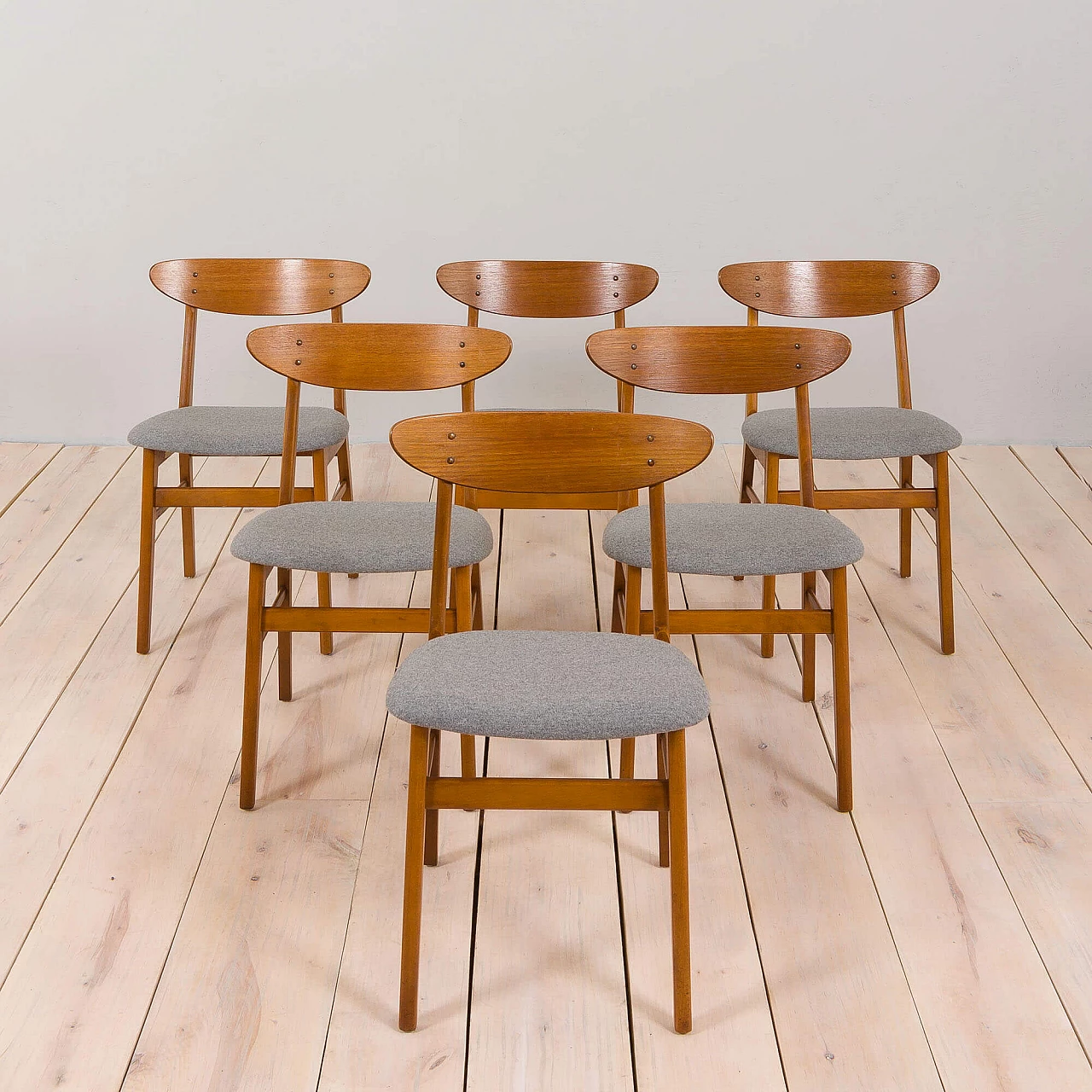 6 Teak and grey wool chairs for Farstrup, 1960s 2