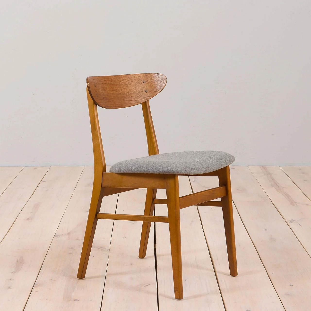 6 Teak and grey wool chairs for Farstrup, 1960s 10