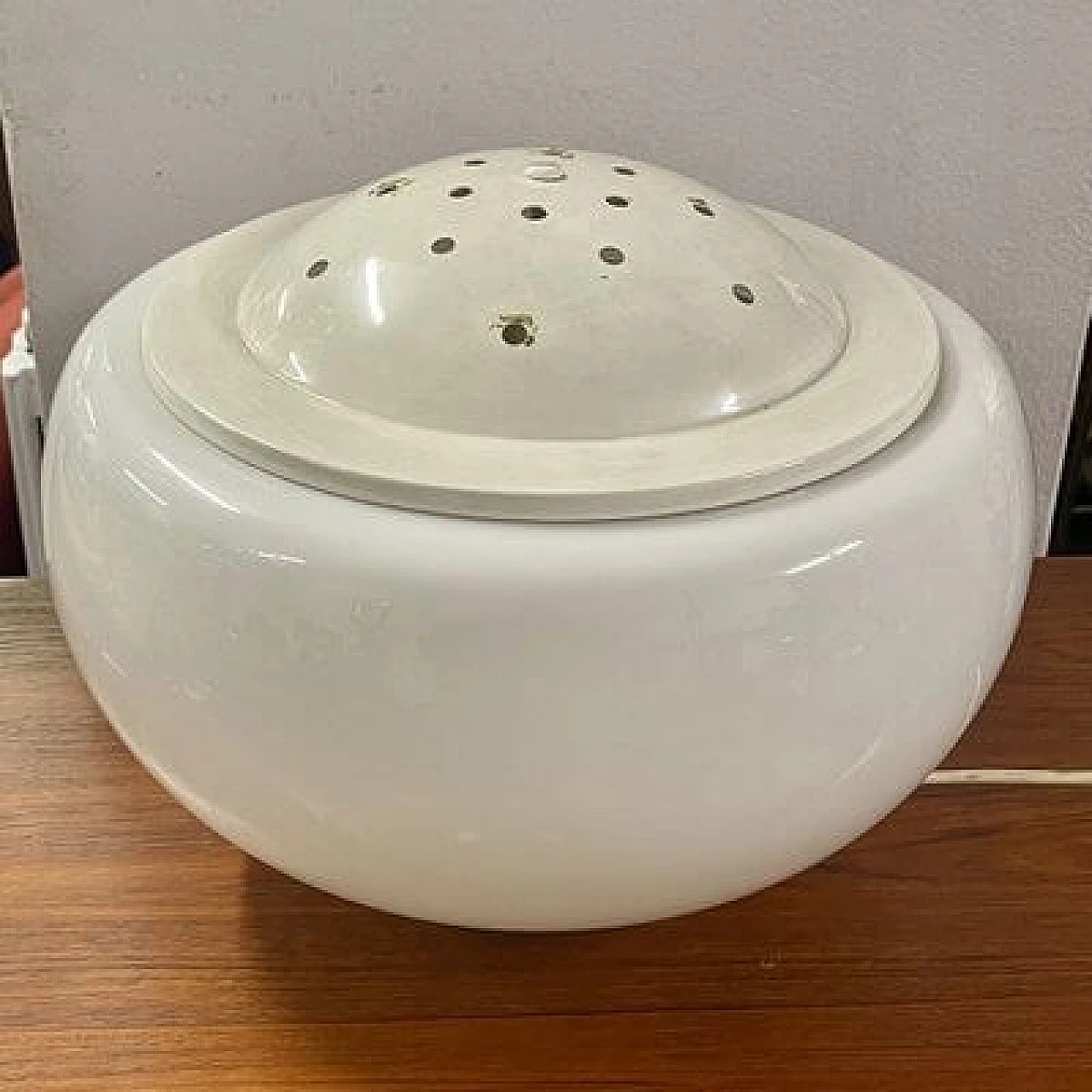 Table lamp in Space Age style in opaline glass, 1970s 3