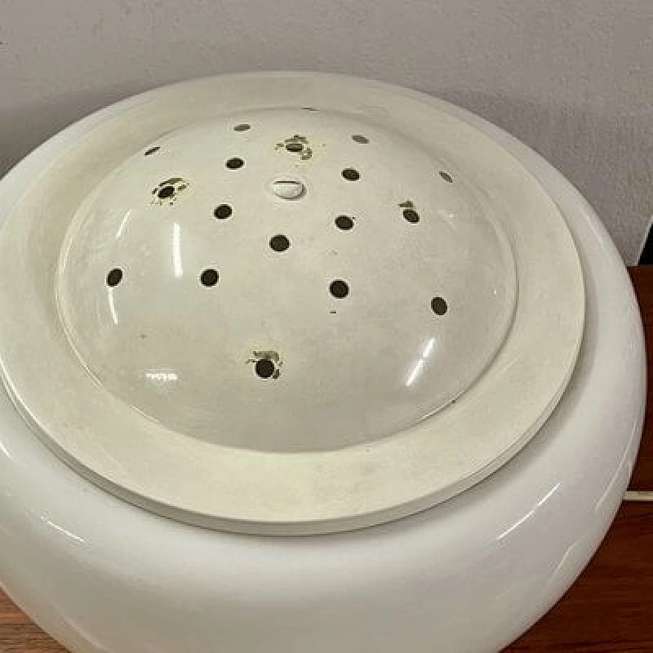 Table lamp in Space Age style in opaline glass, 1970s 5