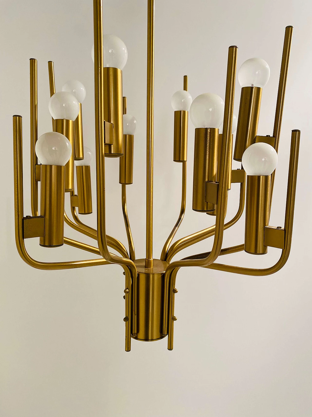 Lampadario in ottone di Oscar Torlasco, anni '50 5