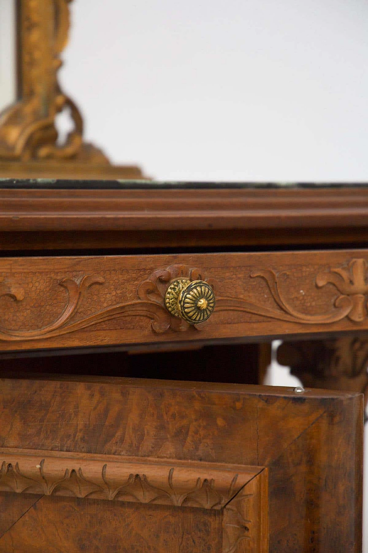 Pair of bedside tables in wood and green Alpine marble with mirror, early 20th century 10