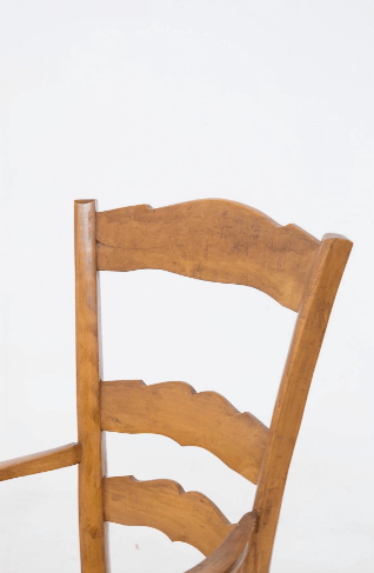 Pair of armchairs in wood and straw attributed to Paolo Buffa, 1940s 2