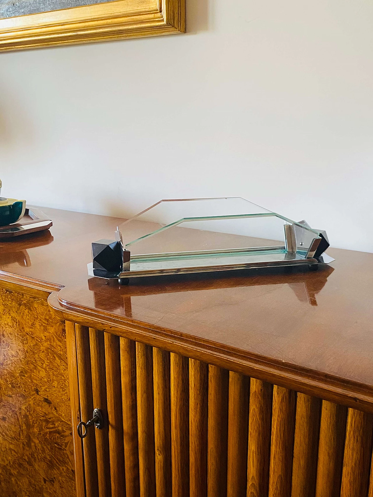 Cubist Art Deco style centrepiece in glass and wood, 1930s 5