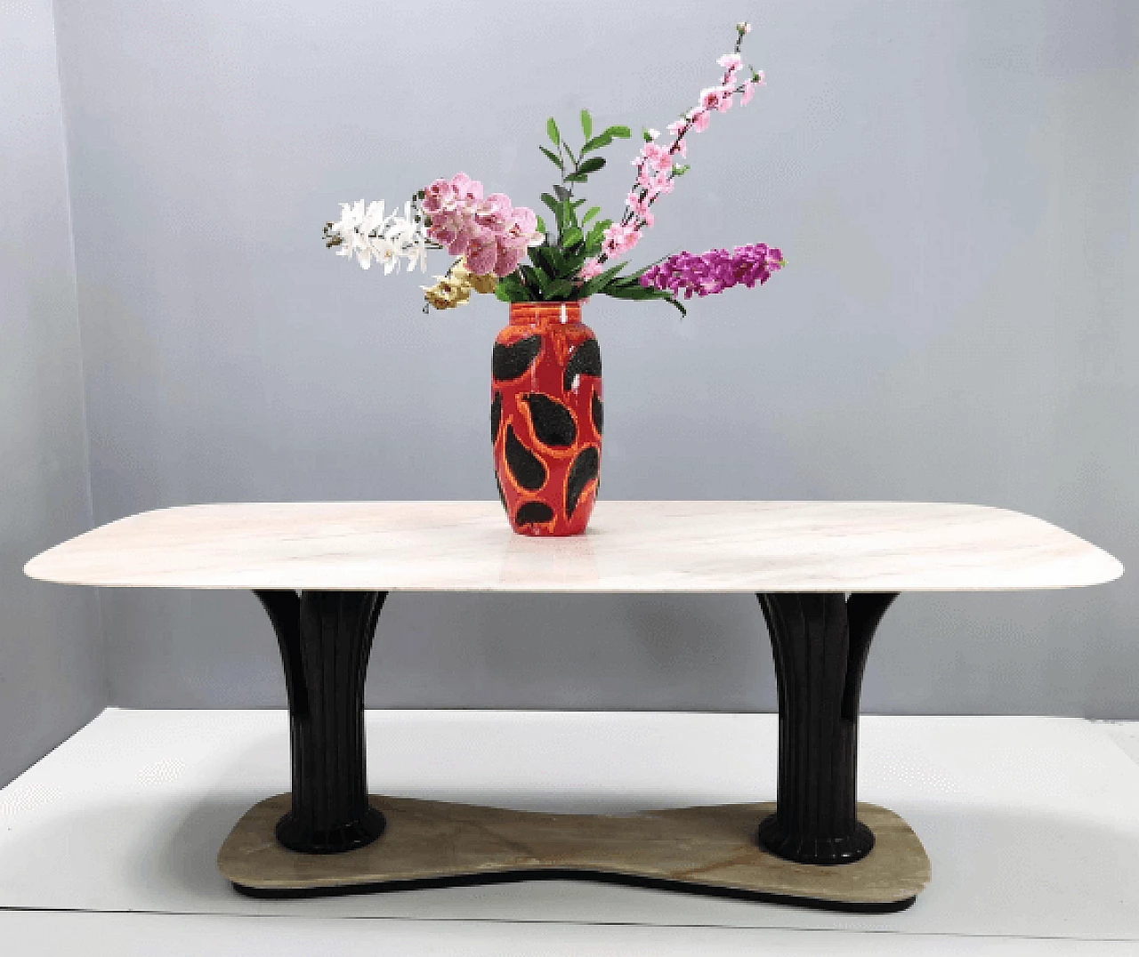 Table with marble top attributable to Osvaldo Borsani, 1950s 3