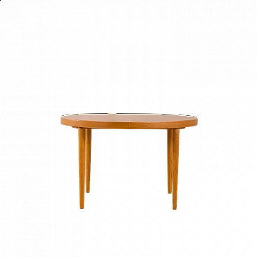 Tavolo rotondo allungabile in rovere attribuito a Kai Kristiansen, anni '60