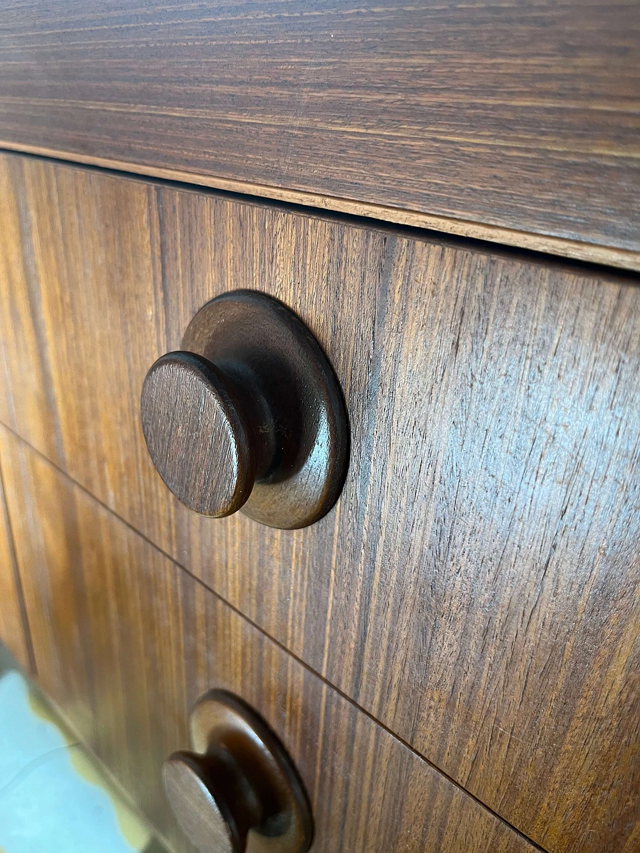 English teak dresser, 1960s 4
