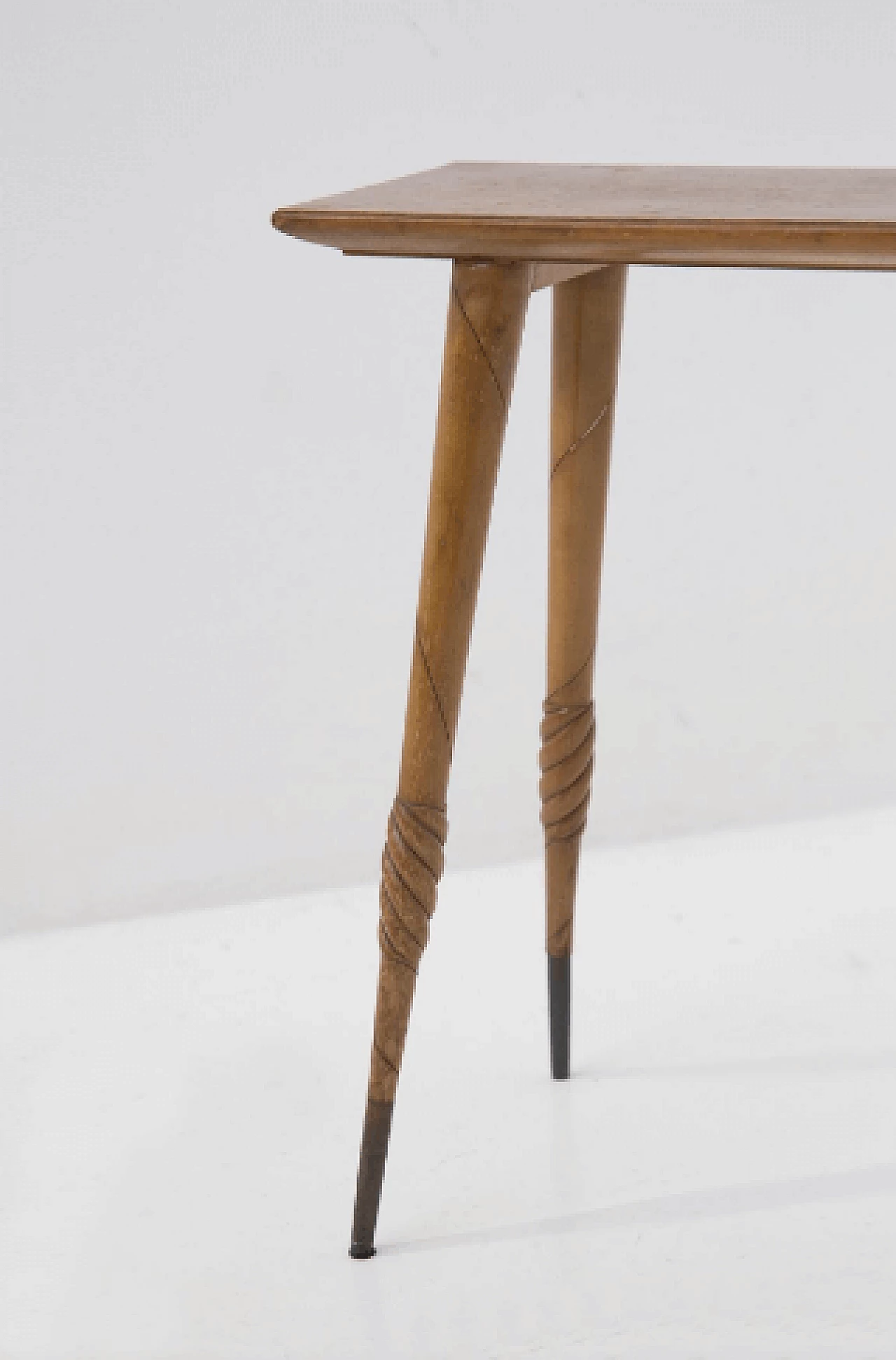 Wood side table attributed to Gio Ponti, 1950s 2