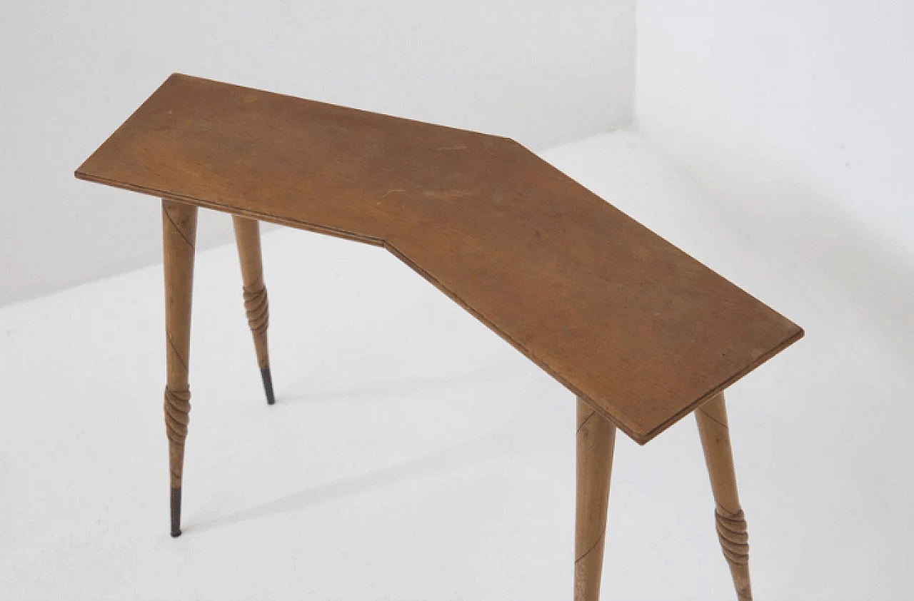 Wood side table attributed to Gio Ponti, 1950s 4