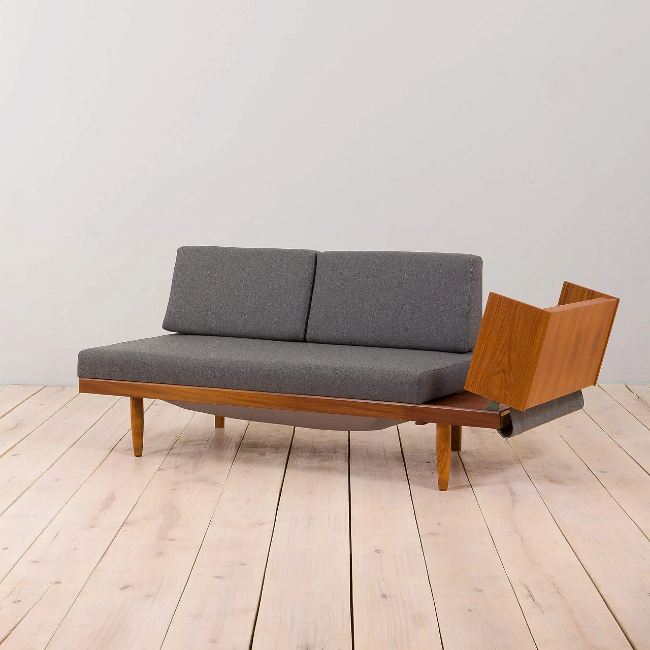 Swane wool and teak daybed with coffee table by Ingmar Relling for Ekornes, 1960s 2