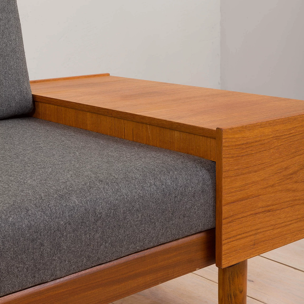 Swane wool and teak daybed with coffee table by Ingmar Relling for Ekornes, 1960s 11