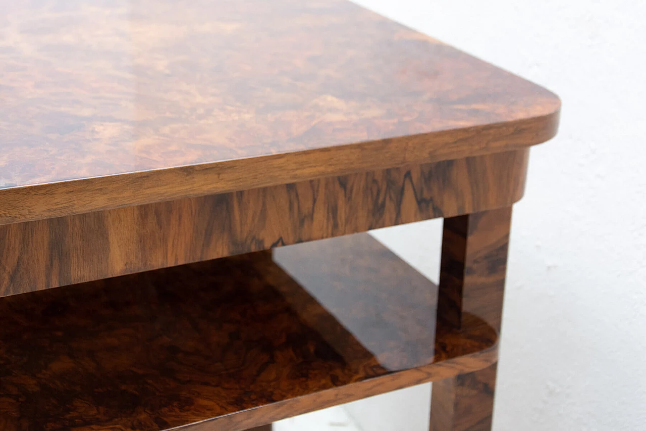 Tavolo Art Déco in radica di noce attributo a Thonet, anni '30 11