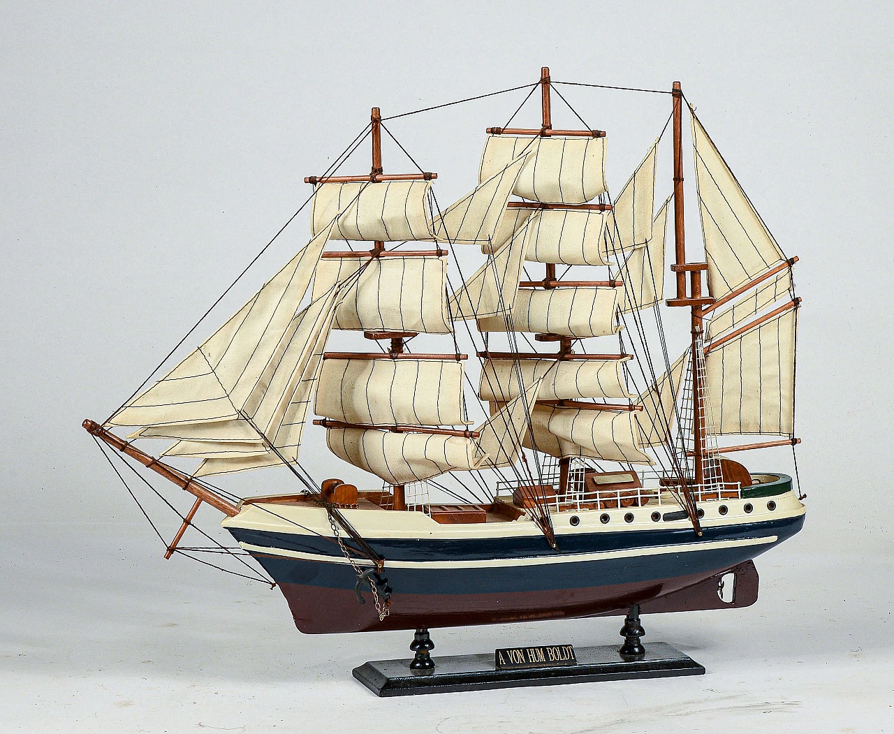Model sailing ship made of wood and fabric, 1980s 6