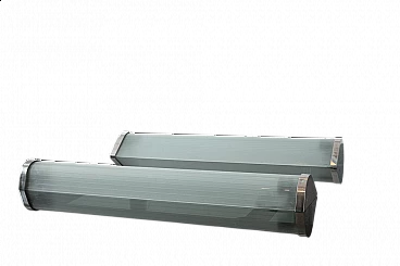 Coppia di lampade da parete in ottone e vetro, anni '50