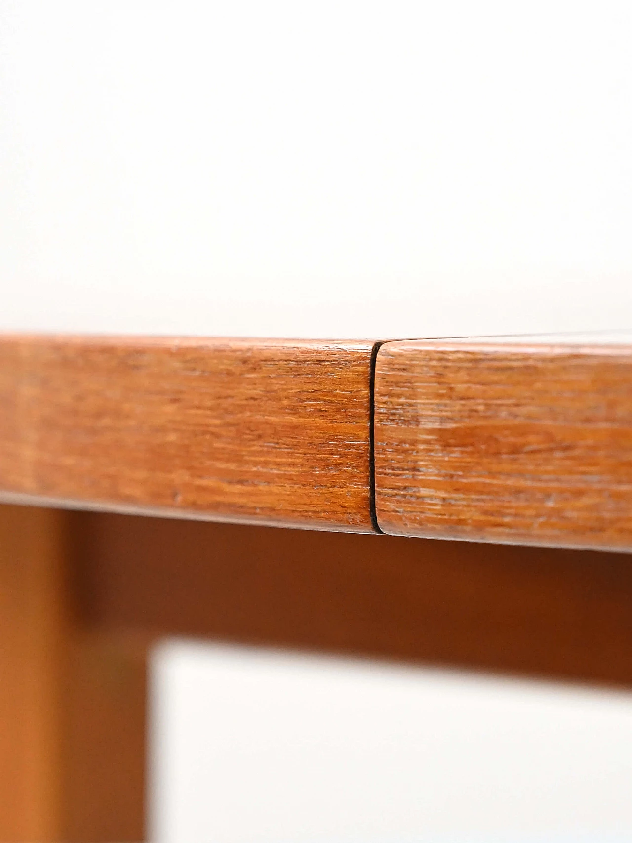 Tavolo tondo con timbro di autenticità di Ulferts, anni '60 12