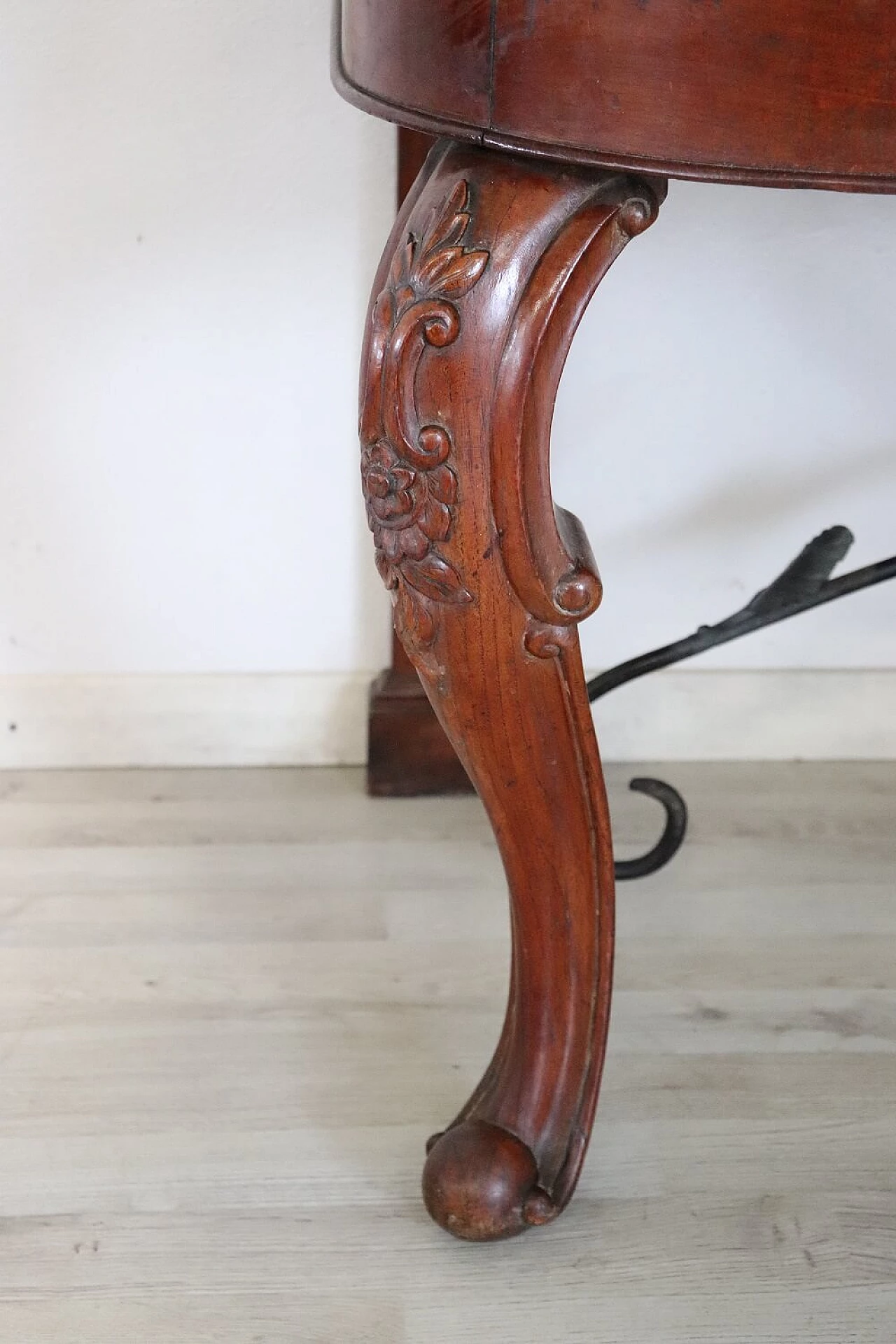 Solid oak console table Louis XV, 18th century 5