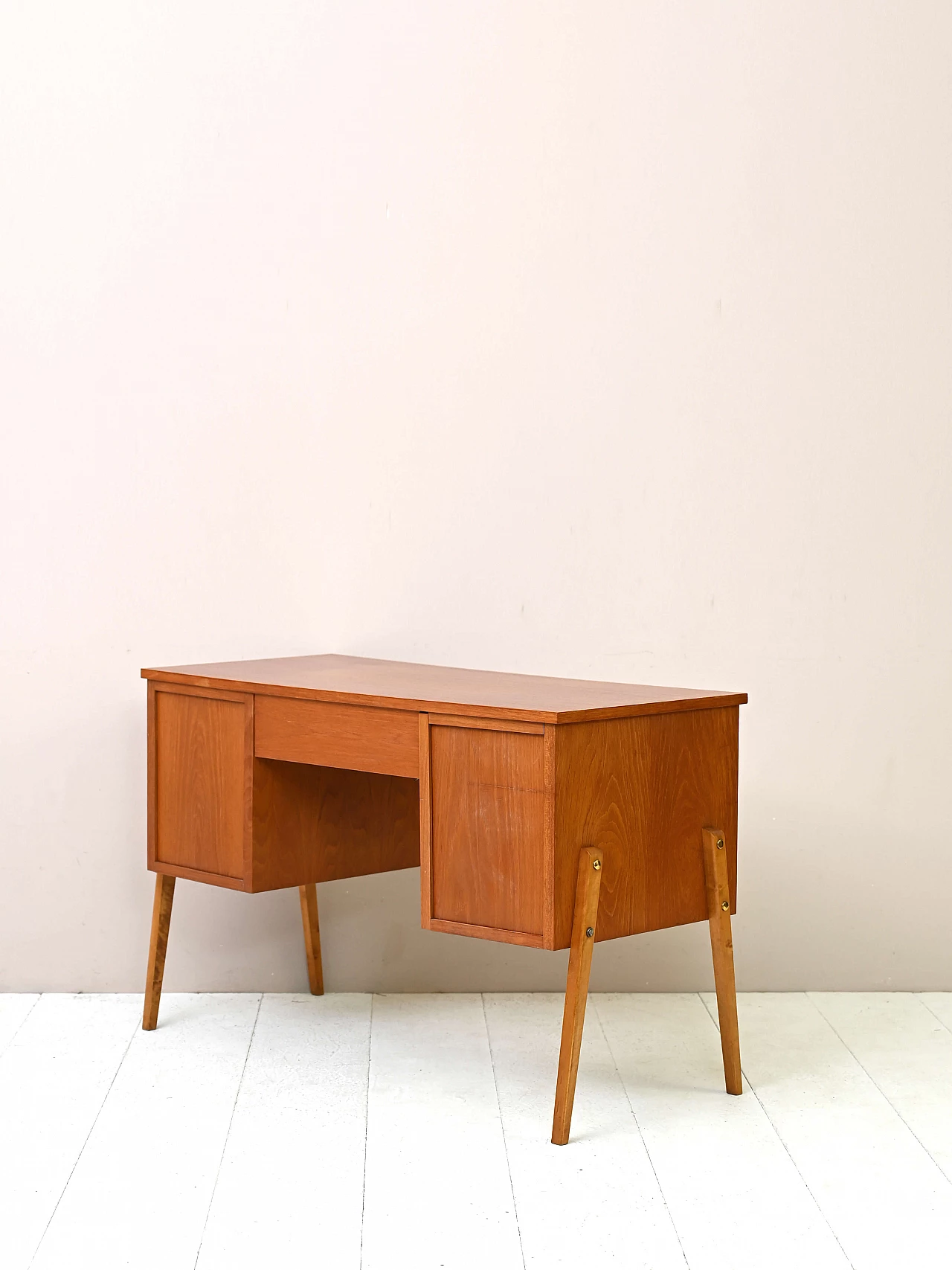 Teak desk with drawers on the sides, 1960s 6