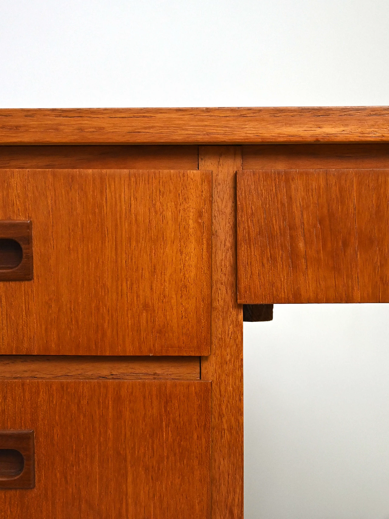 Teak desk with drawers on the sides, 1960s 9
