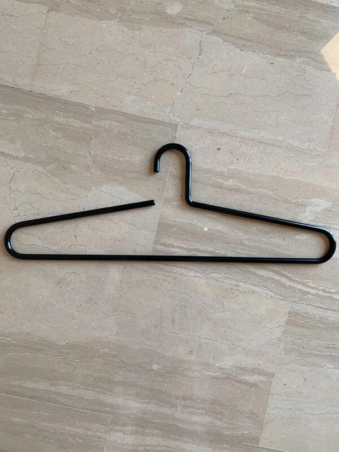 10 Black lacquered metal hangers, 1980s 13