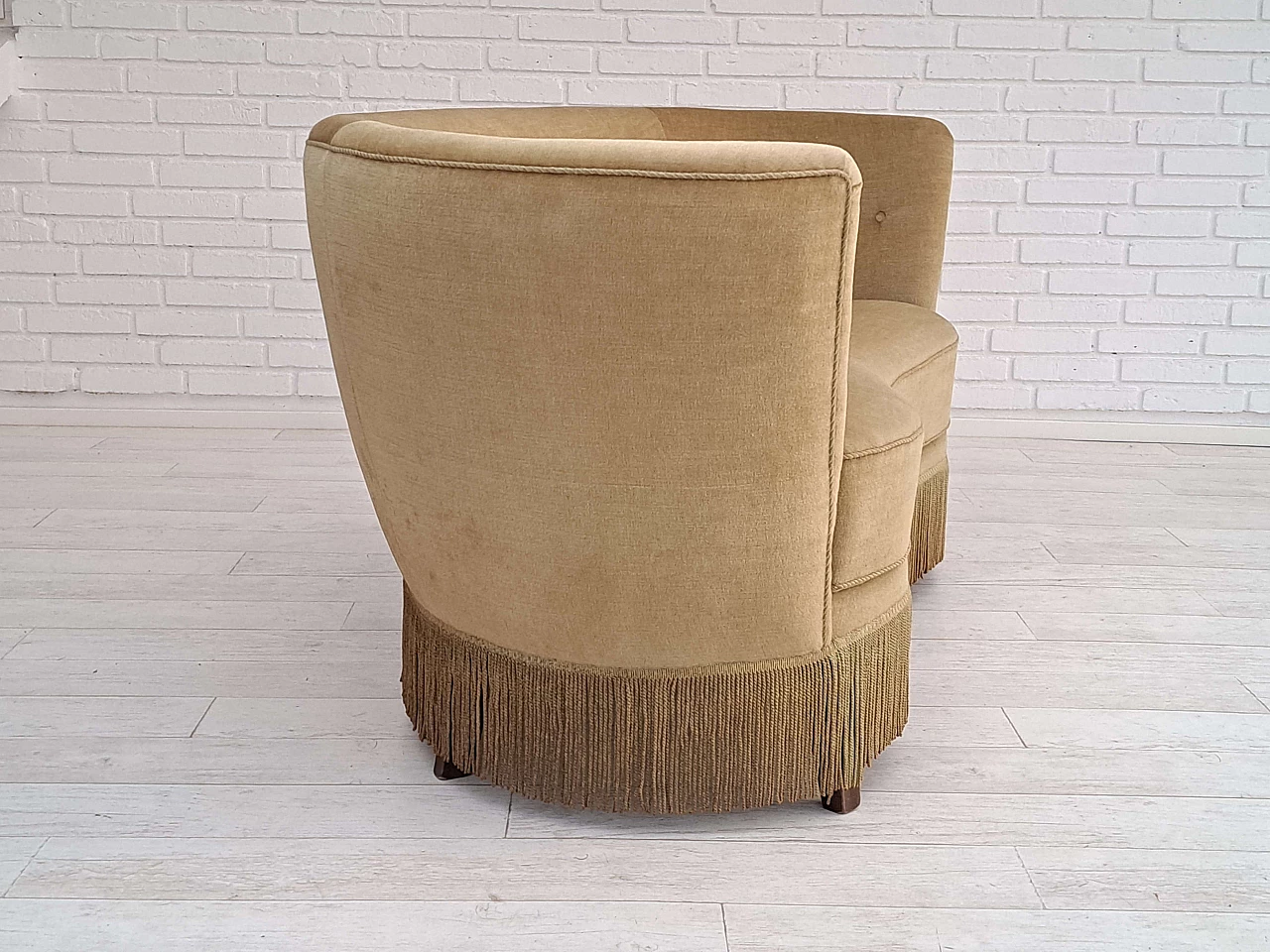 Two-seater velvet sofa with tassels, 1970s 8