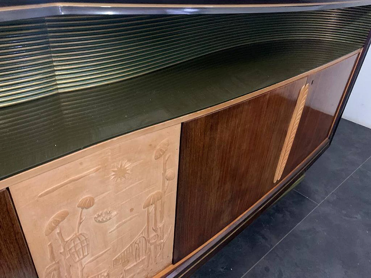 Credenza, mobile bar, specchio e tavolo di Vittorio Dassi, anni '40 5