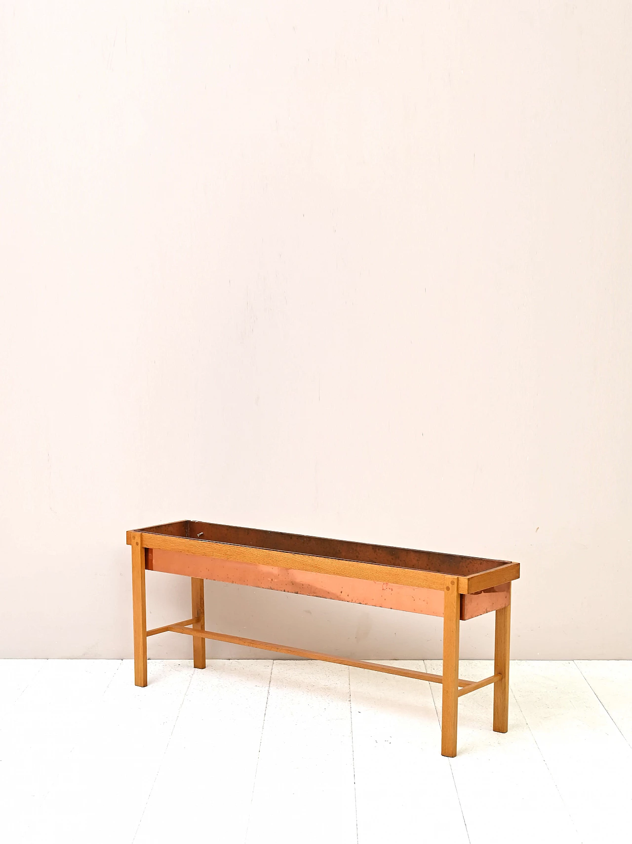 Planter with oak base and copper-plated metal frame, 1960s 4