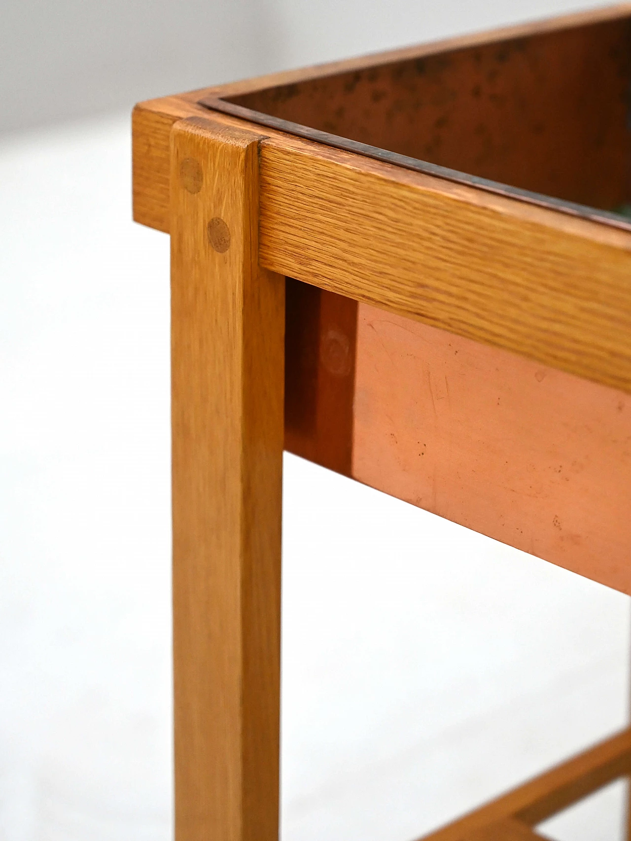 Planter with oak base and copper-plated metal frame, 1960s 8