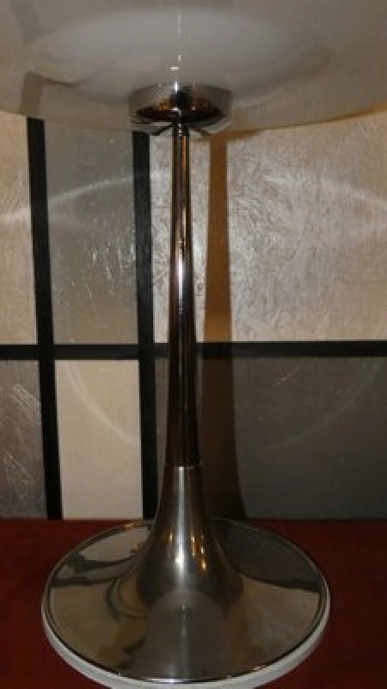 Space Needle table lamp in acrylic glass and steel, 1960s 10
